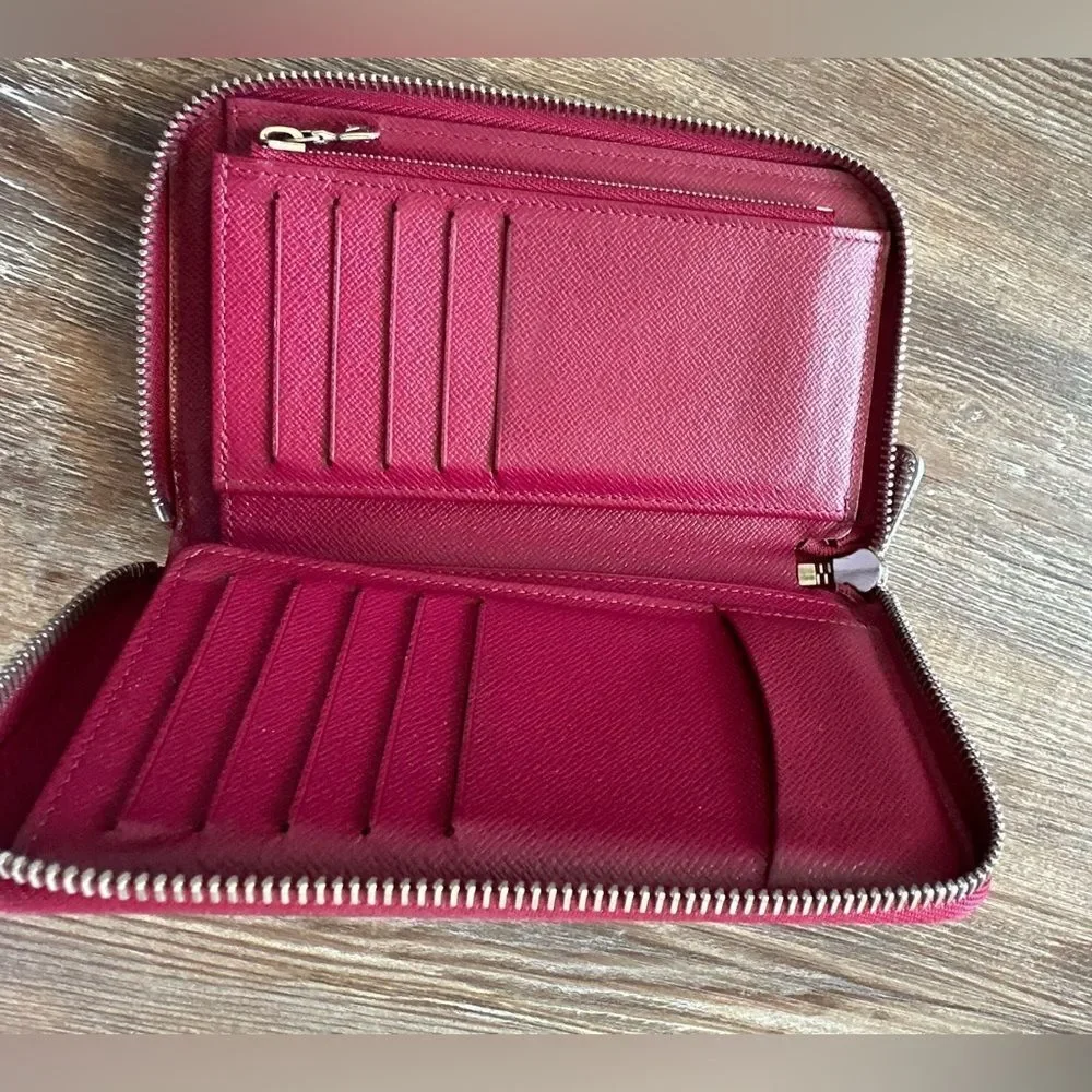 Louis Vuitton Epi leather wallet - Picture 10 of 14